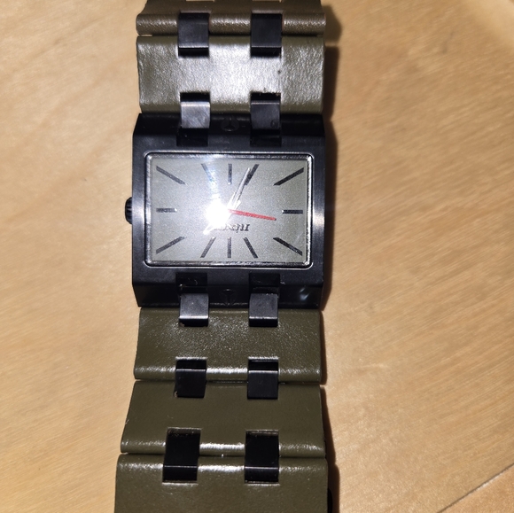 Nixon Watch The Big Rig Army Green Analog - Picture 6 of 7